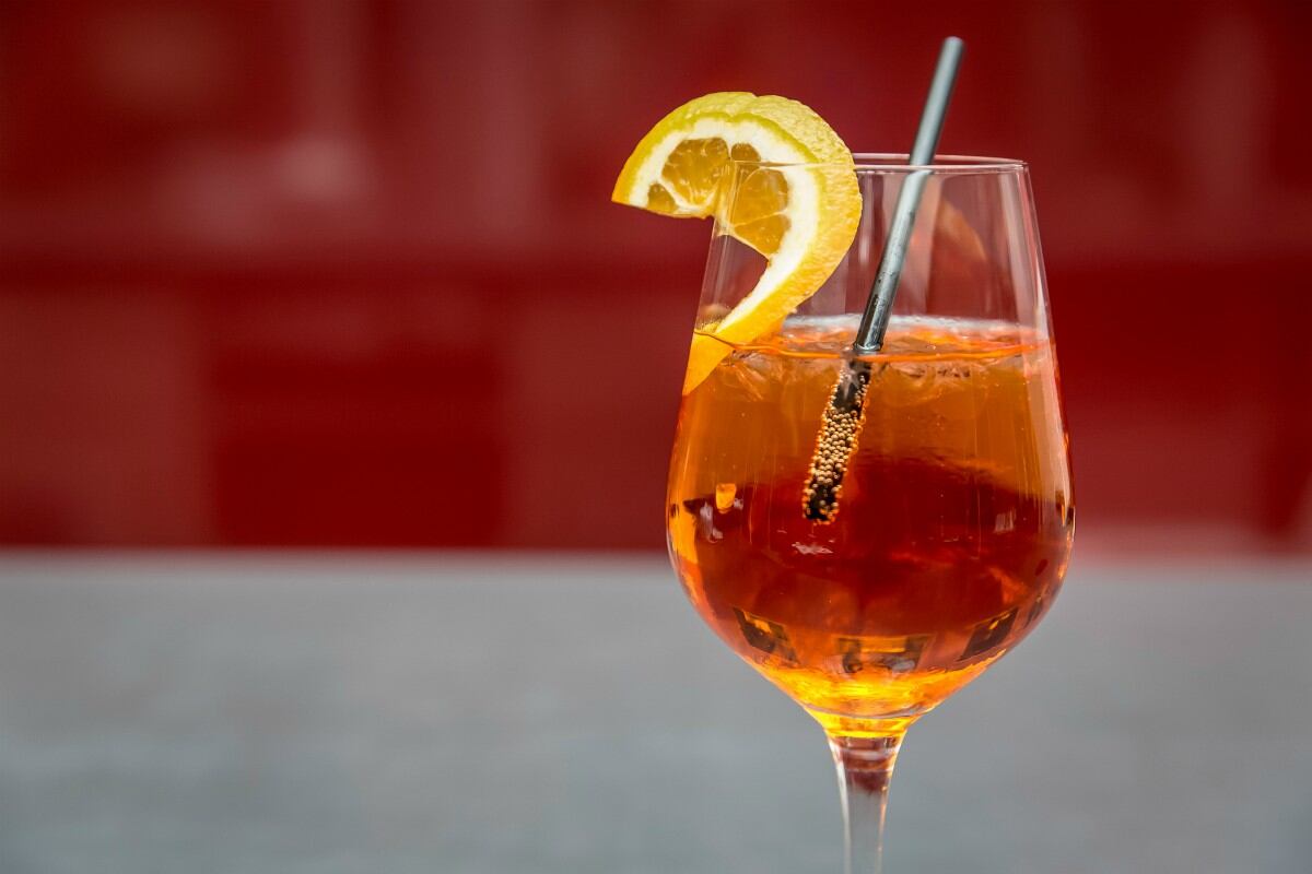 El famoso aperitivo de origen italiano es muy fácil de preparar (Foto: Markus / Pexels)