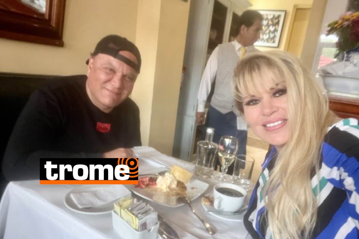 Daysi Ontaneda se luce con su exesposo. (Foto: Facebook)