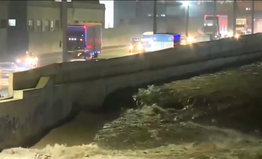 Río Rímac aumento de su caudal
