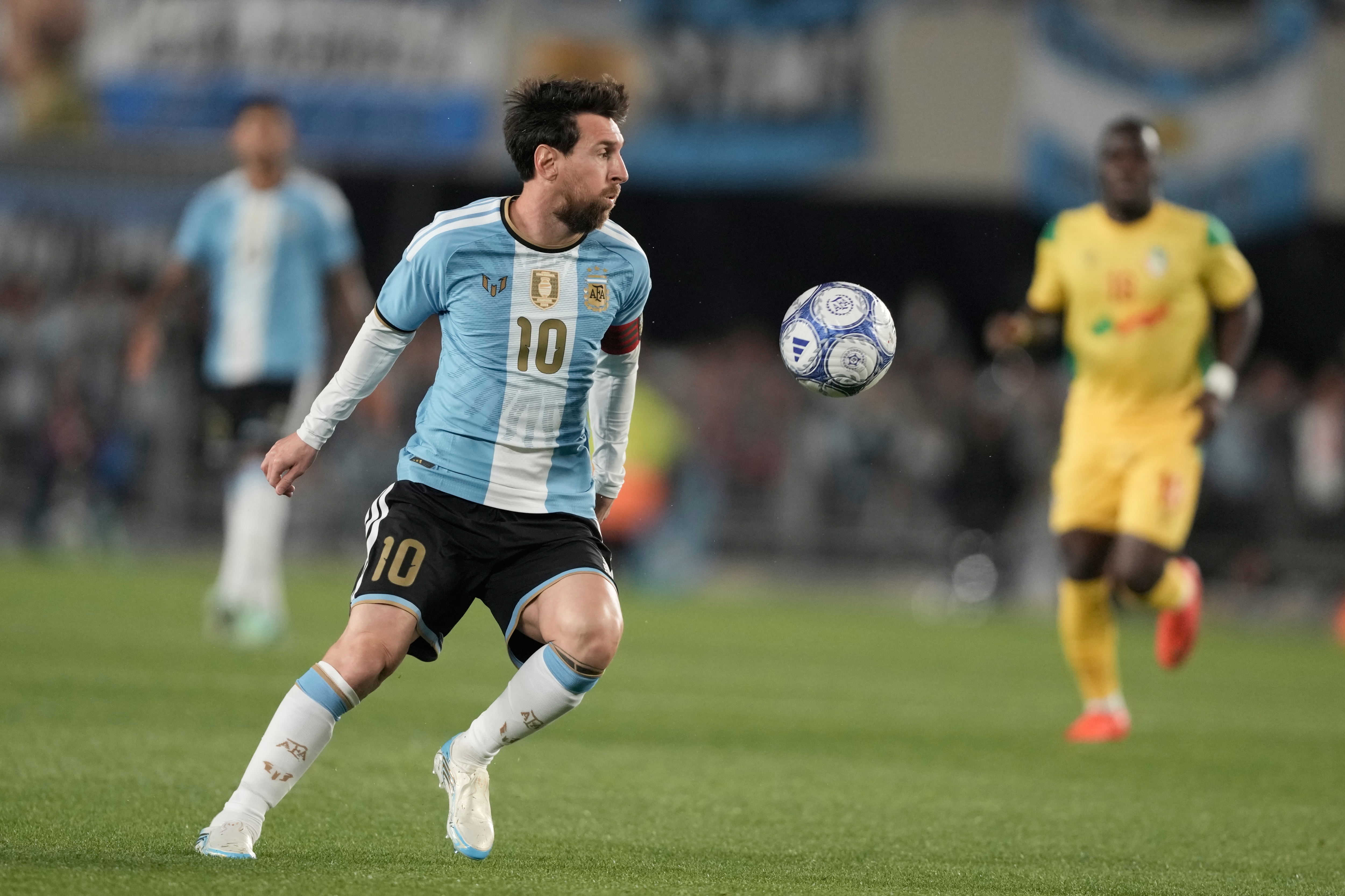 Lionel Messi se despide de la selección argentina. (AP Photo/Natacha Pisarenko)
