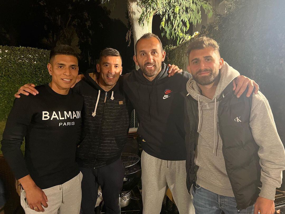 Paolo Hurtado un día antes recibió bienvenida en casa de Hernán Barcos (Foto: @paolohurtado16)