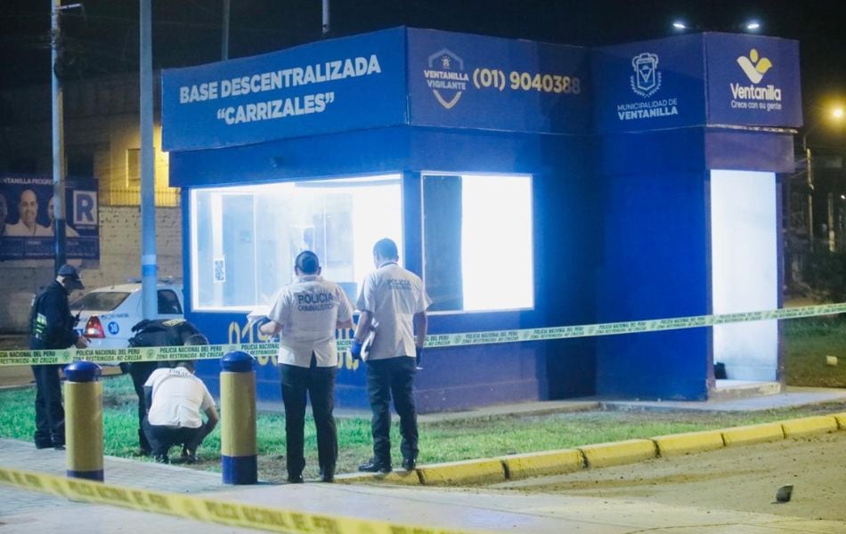 Delincuente ataca a balazos a una motocicleta y dejan un herido y un muerto en el Callao. (Foto: César.grados@photo.gec)