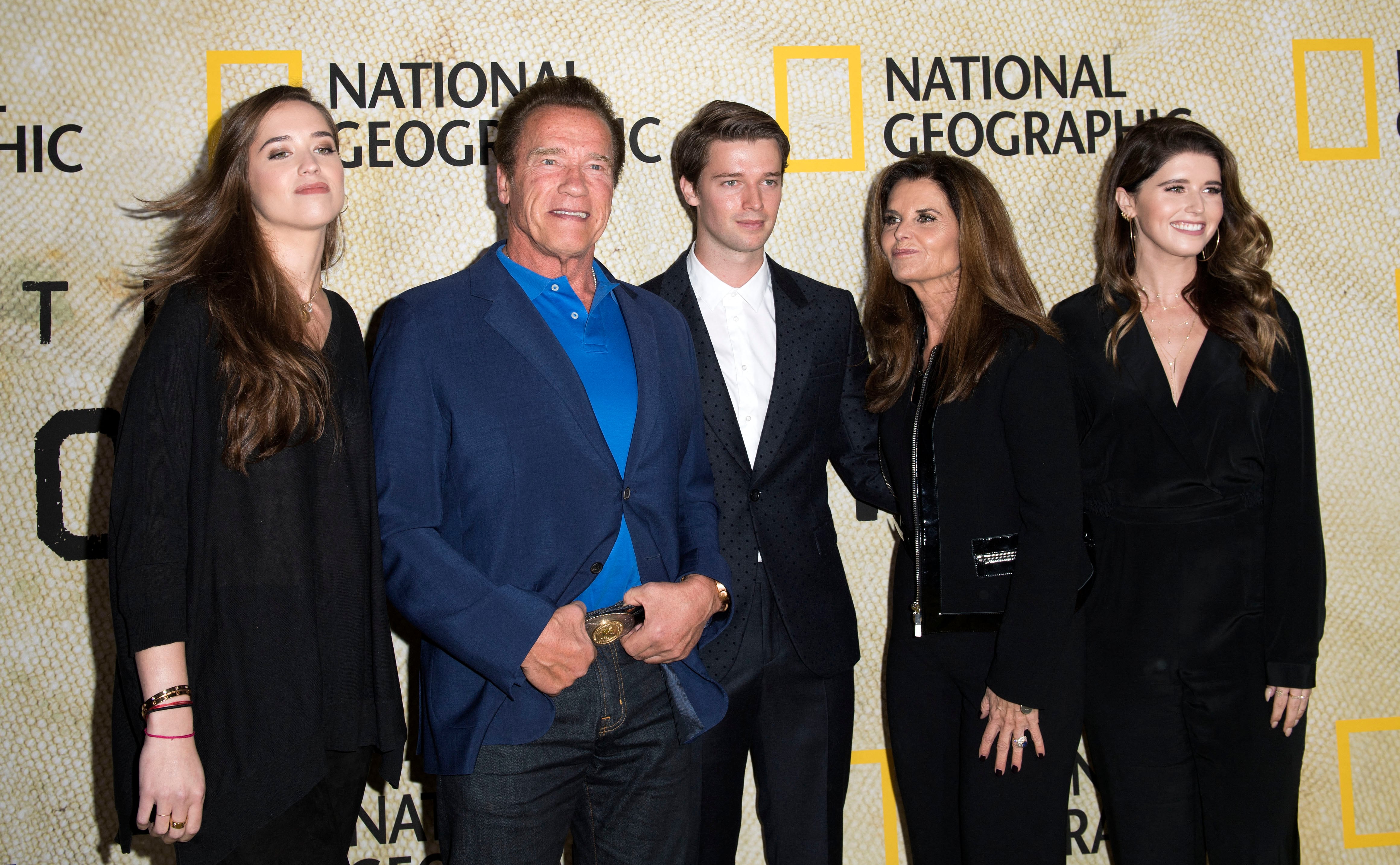 Maria Shriver y Arnold Schwarzenegger durante el estreno de "The Long Road Home" (Foto: Valerie Macon / AFP)