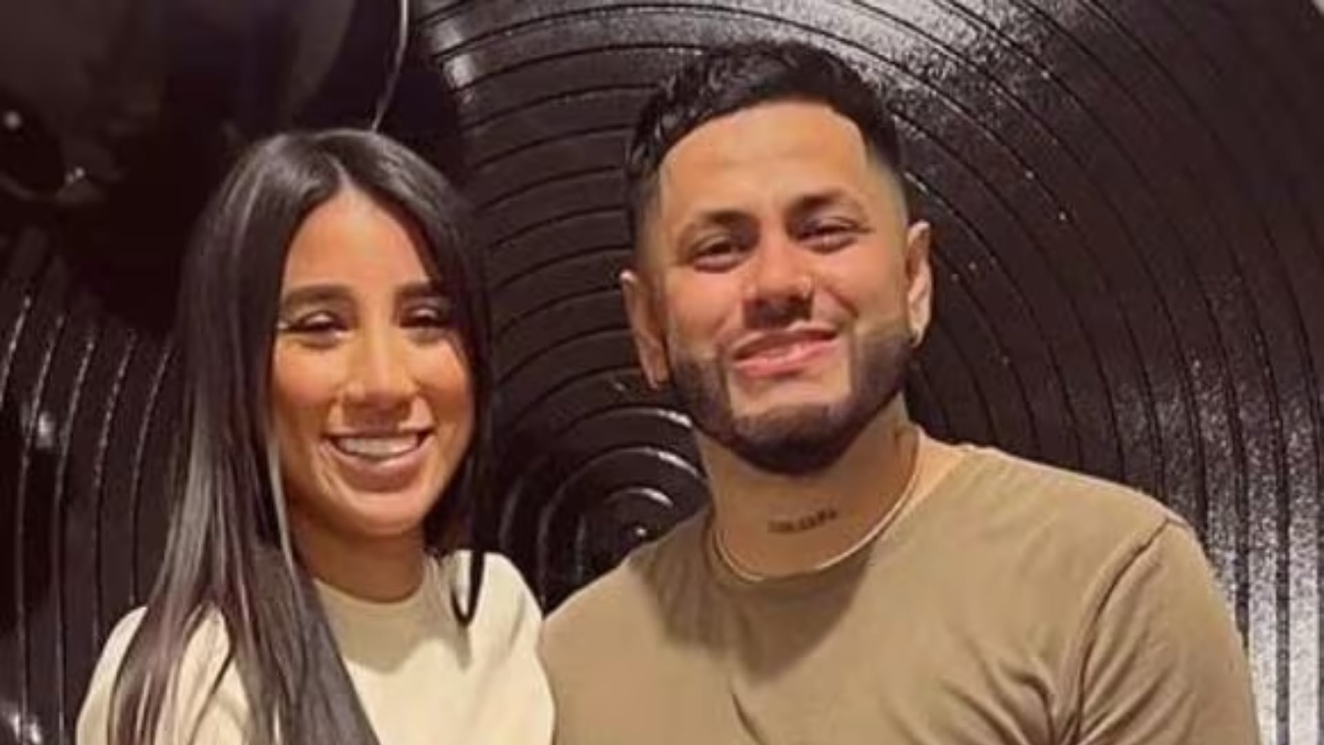 Samahara Lobatón contó que Bryan Torres le quitó su celular y ambos forcejearon.