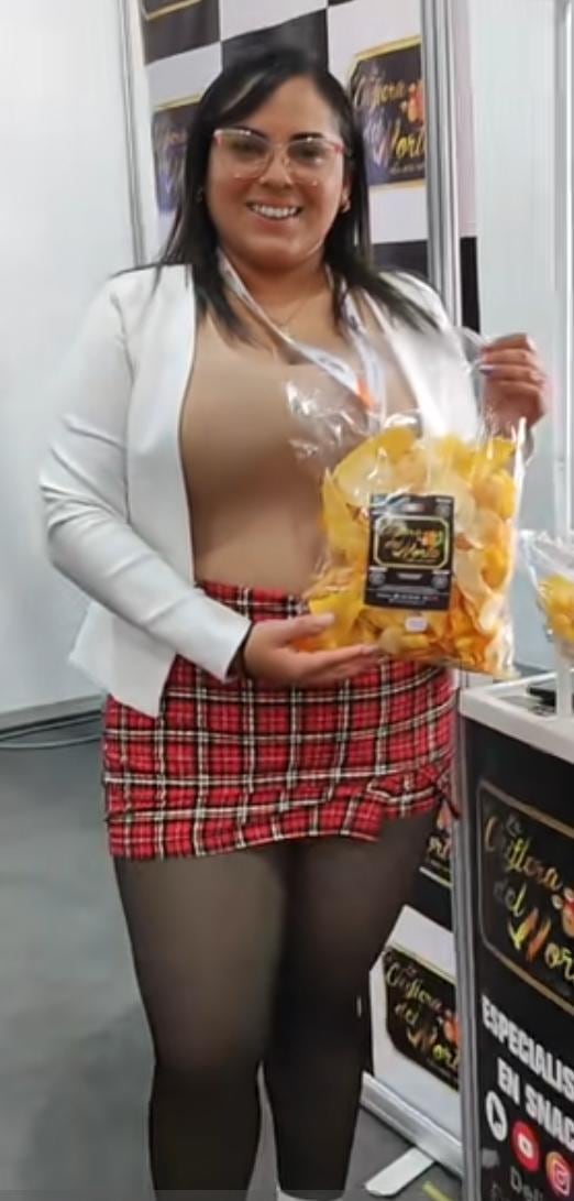 Detenida cuando trabajaba como secretaria.