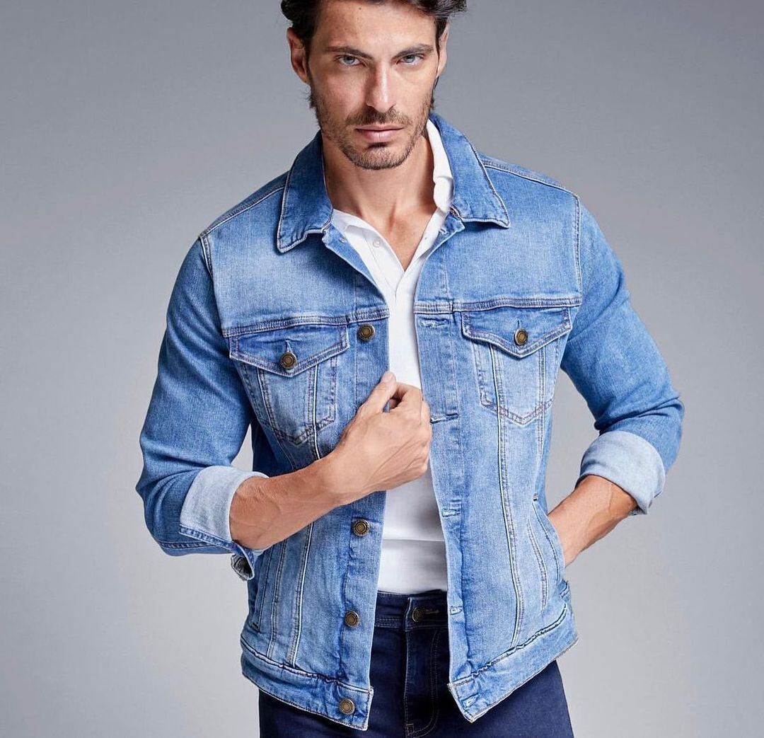 El modelo en una sesión profesional (Foto: Isaac Moreno / Instagram)