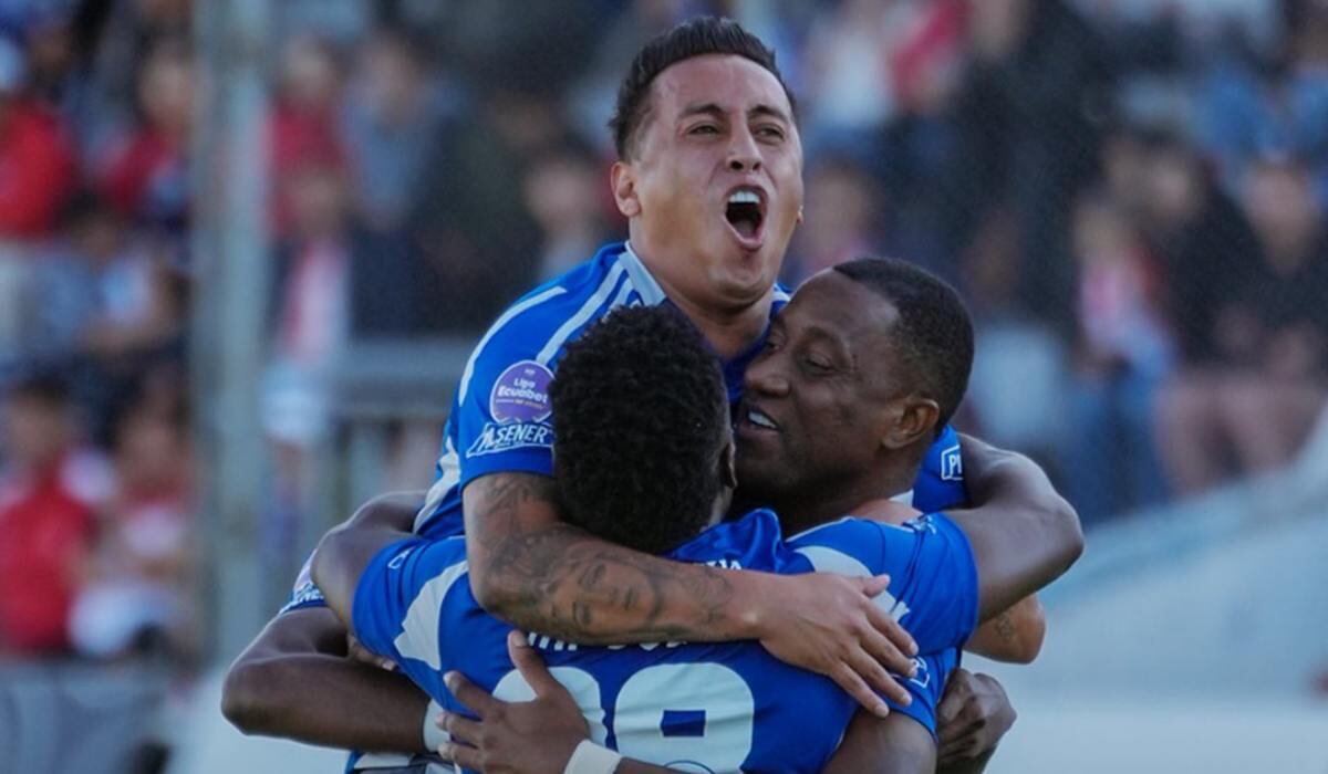 Christian Cueva es figura en Emelec del Ecuador. (Foto: Emelec)