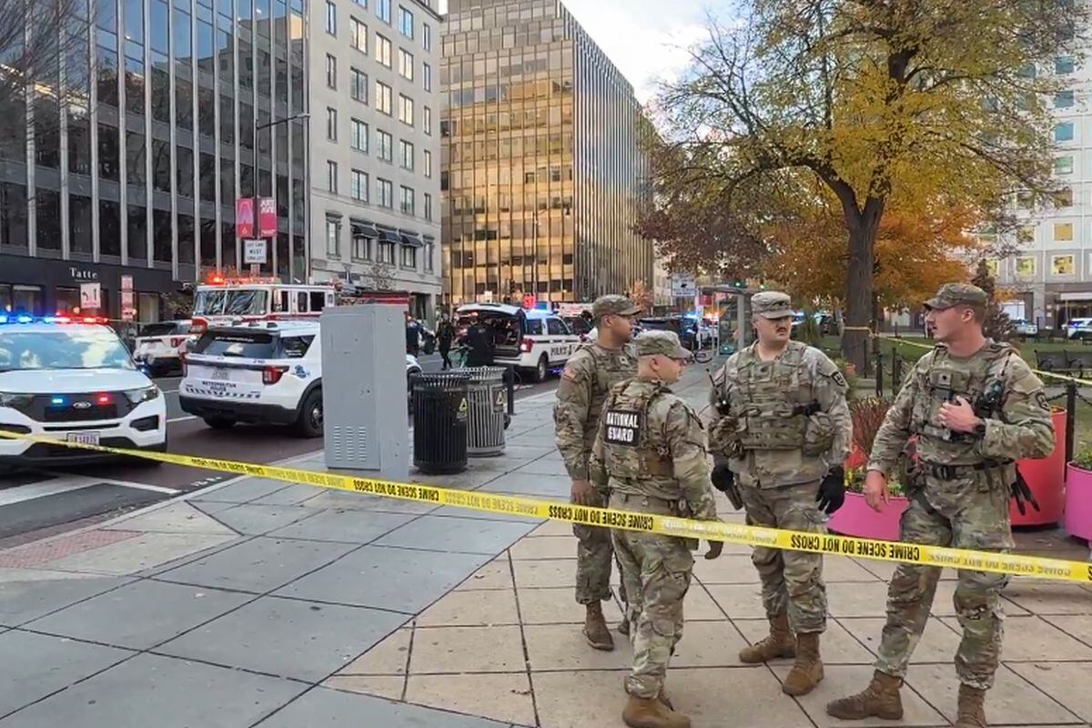 Soldados de la Guardia Nacional recibieron disparos cerca de la Casa Blanca. Foto: X/@DNewsOK