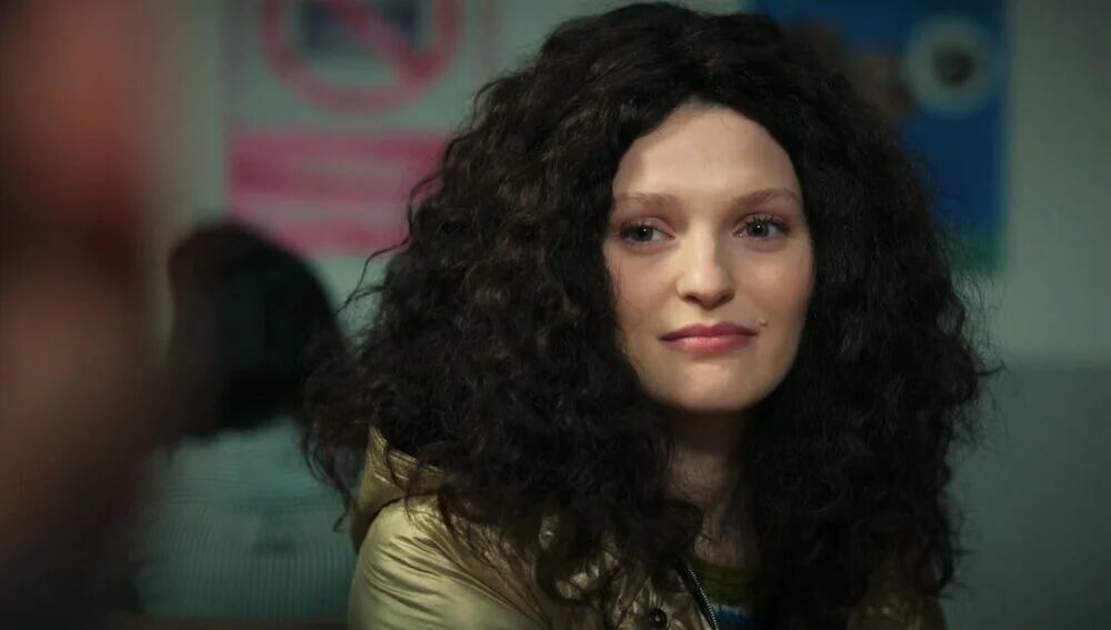 Harika visita a Oğulcan en la telenovela turca "Hermanos" (Foto: NG Medya)