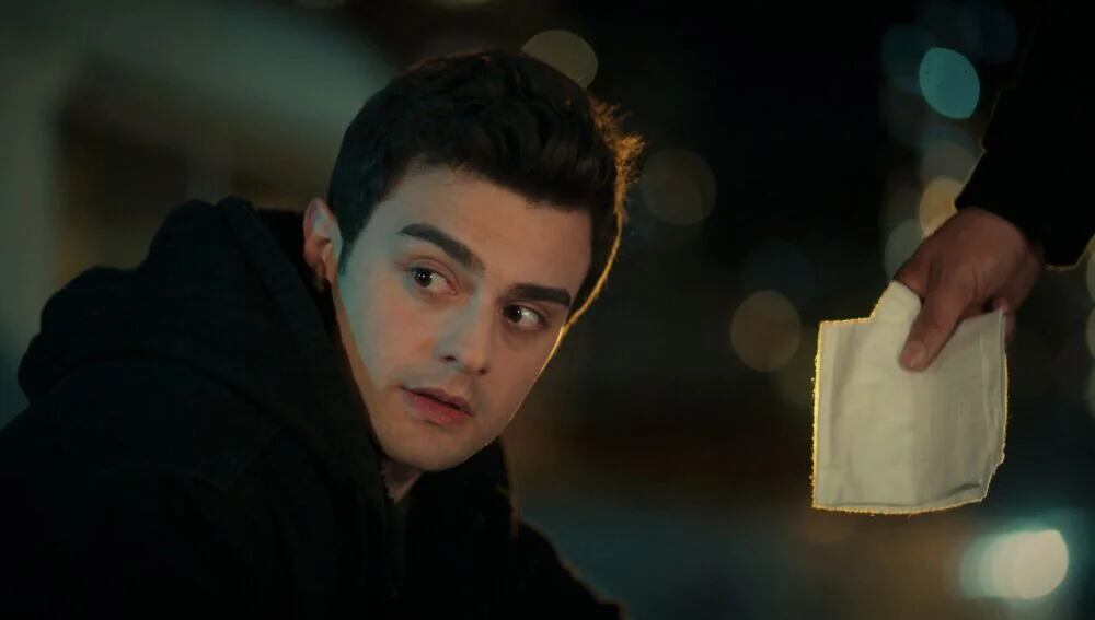 El nuevo trabajo de Ömer (Foto: NG Medya)