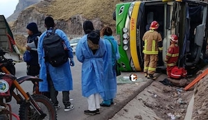 ¡Tragedia en Cusco! Al menos 7 fallecidos y 30 heridos tras vuelco de bus (FOTOS)