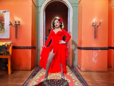 Susan Ochoa presenta ‘Mix los bomberos’: su nuevo lanzamiento que prende la fiesta con ritmo y alegría