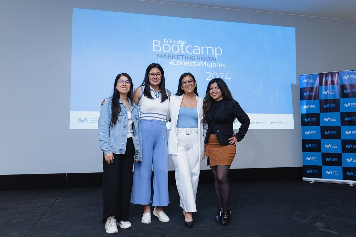 Adriana Villena destacó entre más 1600 mujeres de Ecuador, Chile, Colombia y México en la IV Edición del Bootcamp de Marketing Digital #ConectaMujeres, organizado por la Fundación Telefónica.