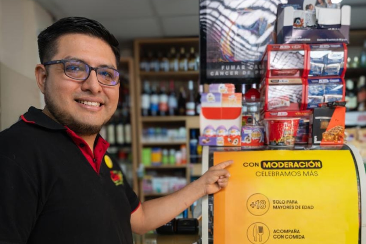 Conoce la historia de este emprendedor que transformó una clásica bodega de barrio en un moderno negocio. Foto: Archivo Humberto Soto.