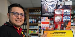 Conoce la historia de este emprendedor que transformó una clásica bodega de barrio en un moderno negocio. Foto: Archivo Humberto Soto.