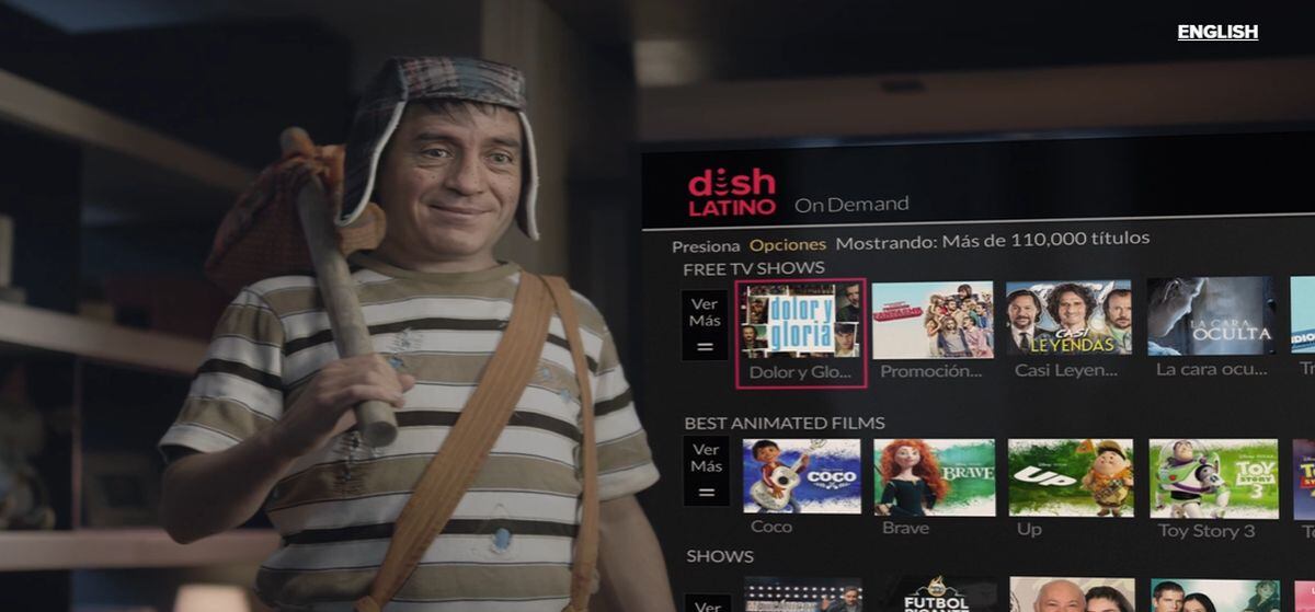 El Chavo del 8 emocionado hablándole a Eugenio Derbez (Foto: Dish Latino)