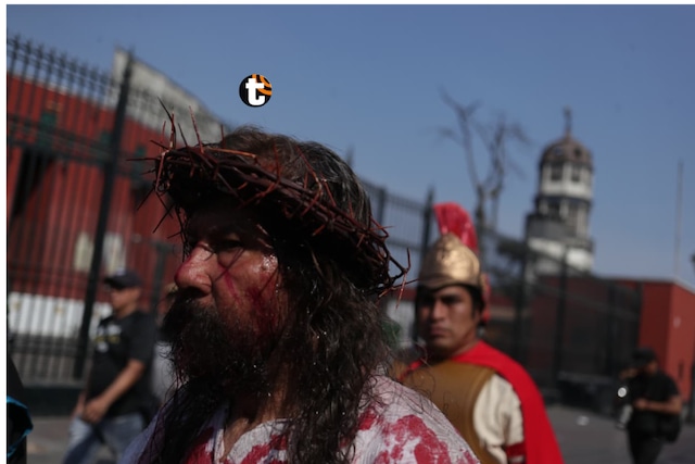 Impactantes imágenes del Vía Crucis de Cristo Cholo. (Fotos: Julio Reaño/@photo.gec)