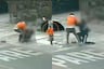¡Escolar se enfrentó a ladrón! Jovencita persigue, tumba y hace perder una zapatilla a delincuente que le robó su celular en SJM