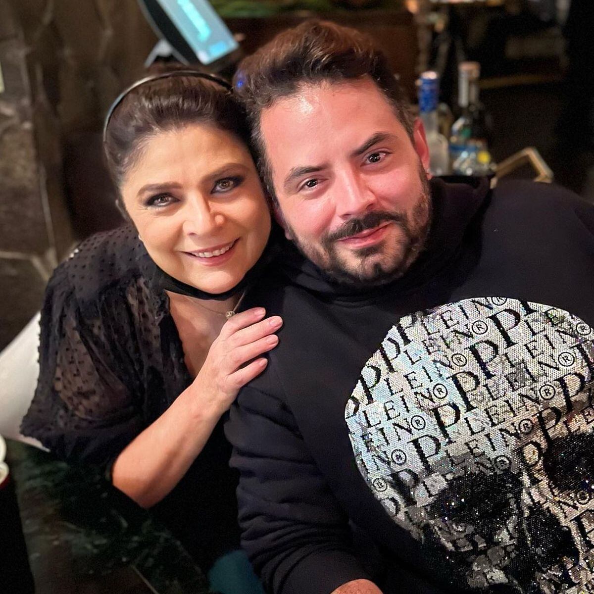 José Eduardo es el hijo mayor de Victoria, quien tiene dos hijos más Anuar y Victoria Fayad (Foto: Victoria Ruffo / Instagram)