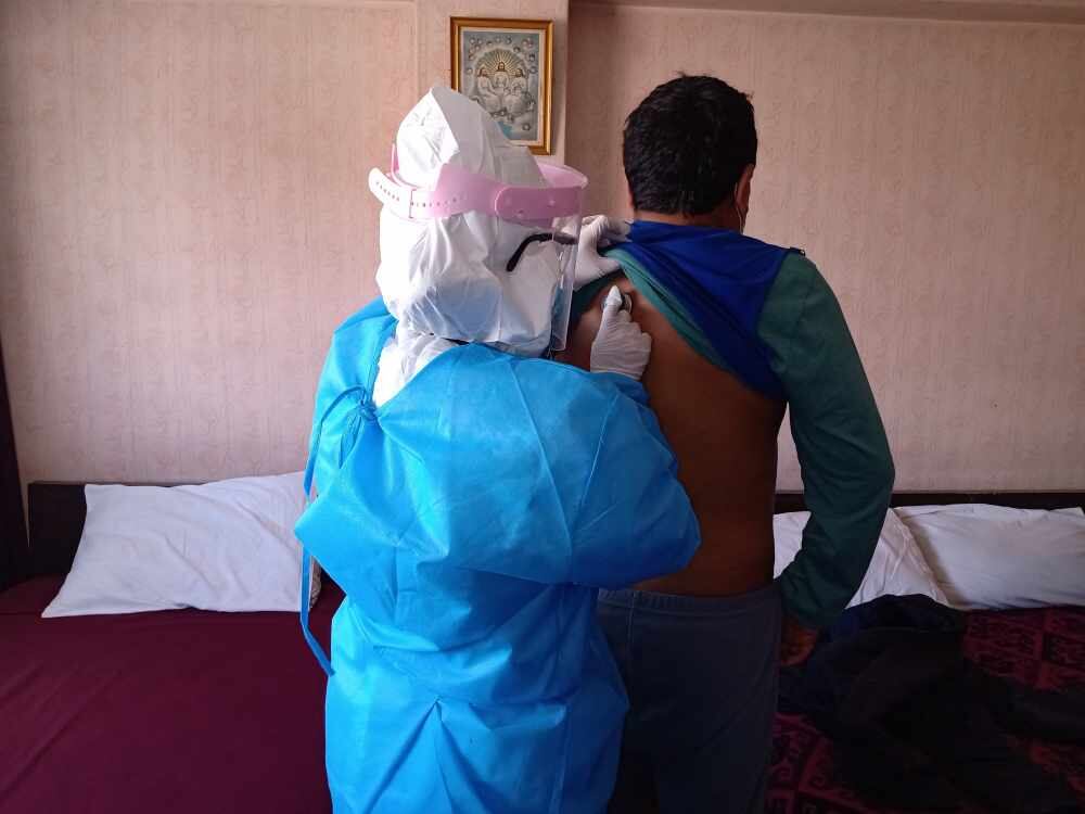 Los pacientes reciben la atención médica respectiva para verificar su recuperación.