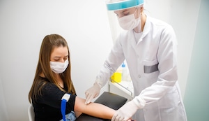 ¿Tienes más de 30? Estos son los exámenes médicos que no debes postergar