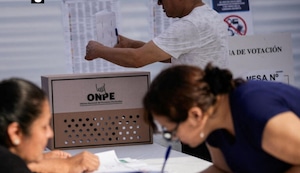 Defensoría del Pueblo exige al JNE ampliar el horario de las elecciones hasta mañana: “A fin de garantizar el derecho al sufragio”