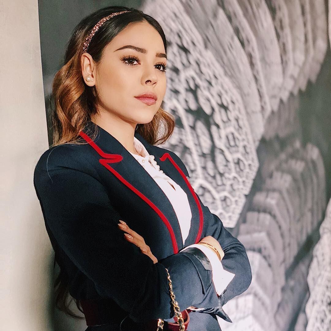 Danna Paola es Lu, una estudiante adinerada del colegio exclusivo “Las Encinas” (Foto: Instagram)