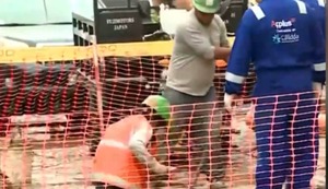 Pánico en SMP: Obrero perfora por error tubería de gas natural y produce fuerte explosión