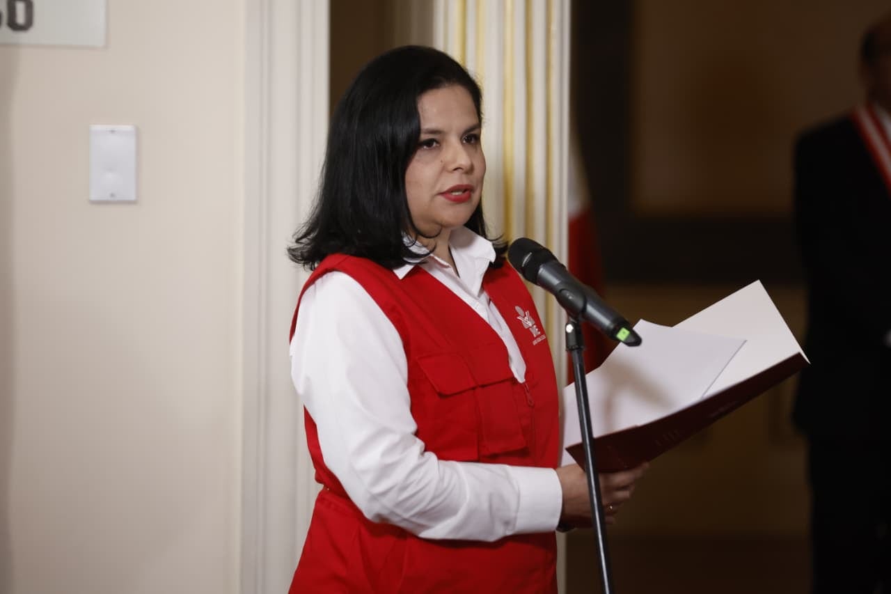 Yessica Clavijo, secretaria del JNE, fue quien dio el primer anuncio respecto a dar los resultados oficiales el domingo 17 de mayo. Fotos: Mario Zapata N. / @photo.gec