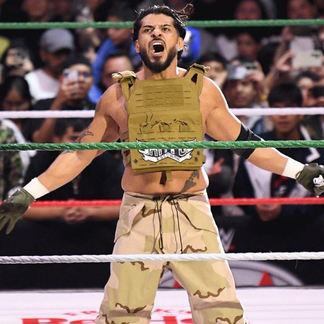 Santos Escobar se despide de WWE. (WWE)