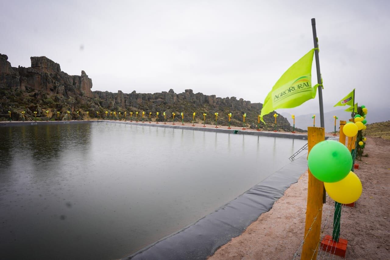 Reservorio que permitirá tener agua a 700 familias.