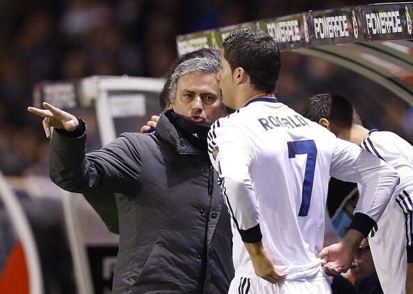 Cristiano Ronaldo y Jose Mourinho trabajaron juntos en el Real Madrid hasta mediados de 2013. (Foto: Getty Images)
