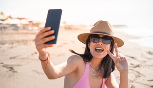 ¿Cómo evitar que tu equipo celular se malogre en este verano extremo?