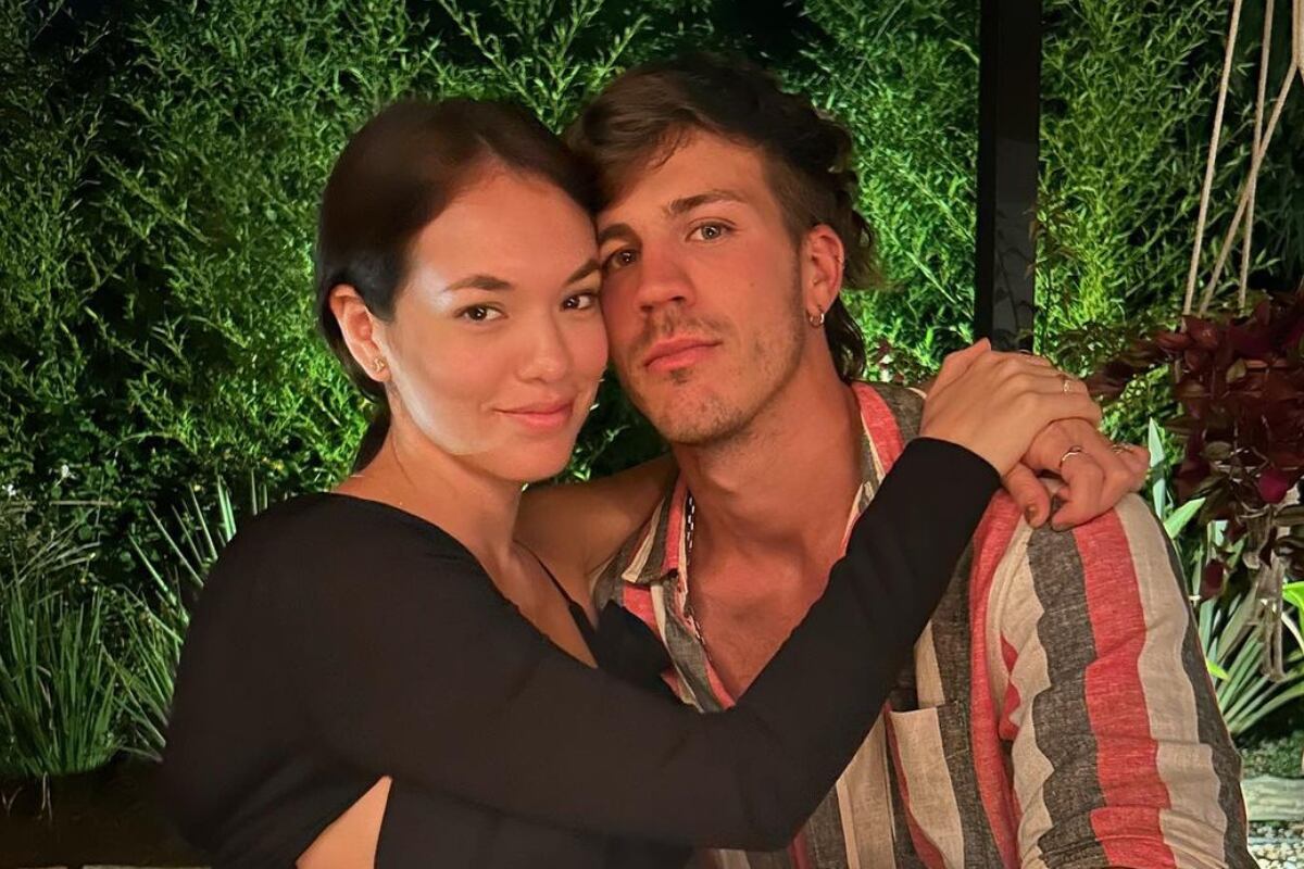 Jazmín Pinedo y Pedro Araujo