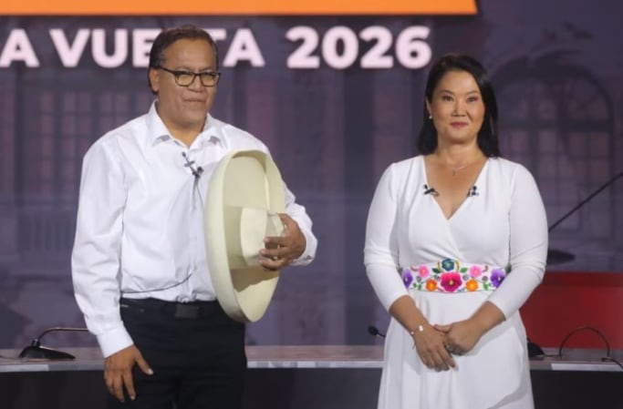 Empate técnico en el conteo rápido entre Roberto Sánchez y Keiko Fujimori.