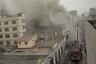 ¡Fuego frente al Congreso! Municipalidad de Lima no descarta que incendio en el jirón Junín fuera provocado como distracción durante marcha