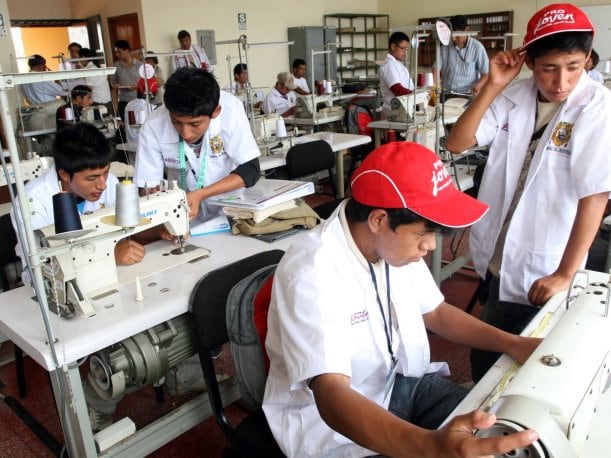 Trabajadores de la empresa privada recibirán el 100% de su sueldo. (Foto: Andina)