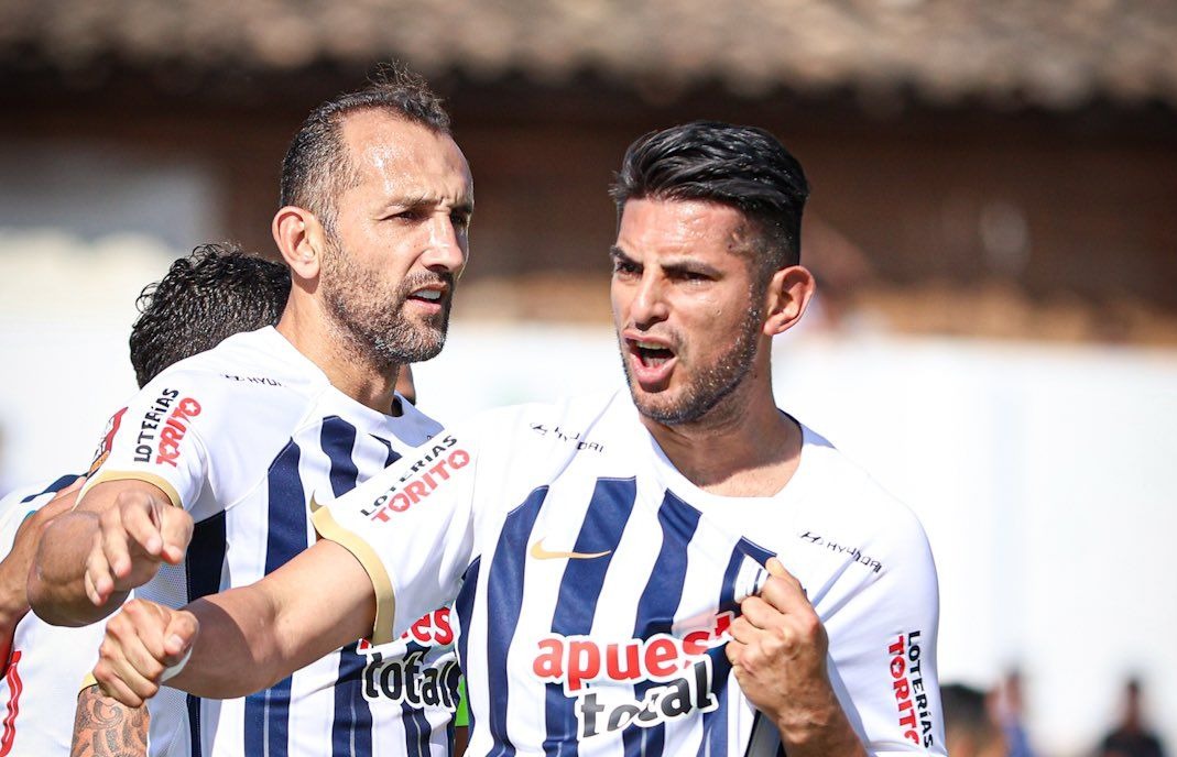 Carlos Zambrano pone el 1-1 en el Alianza Lima - Comerciantes Unidos. (Foto: Liga 1)