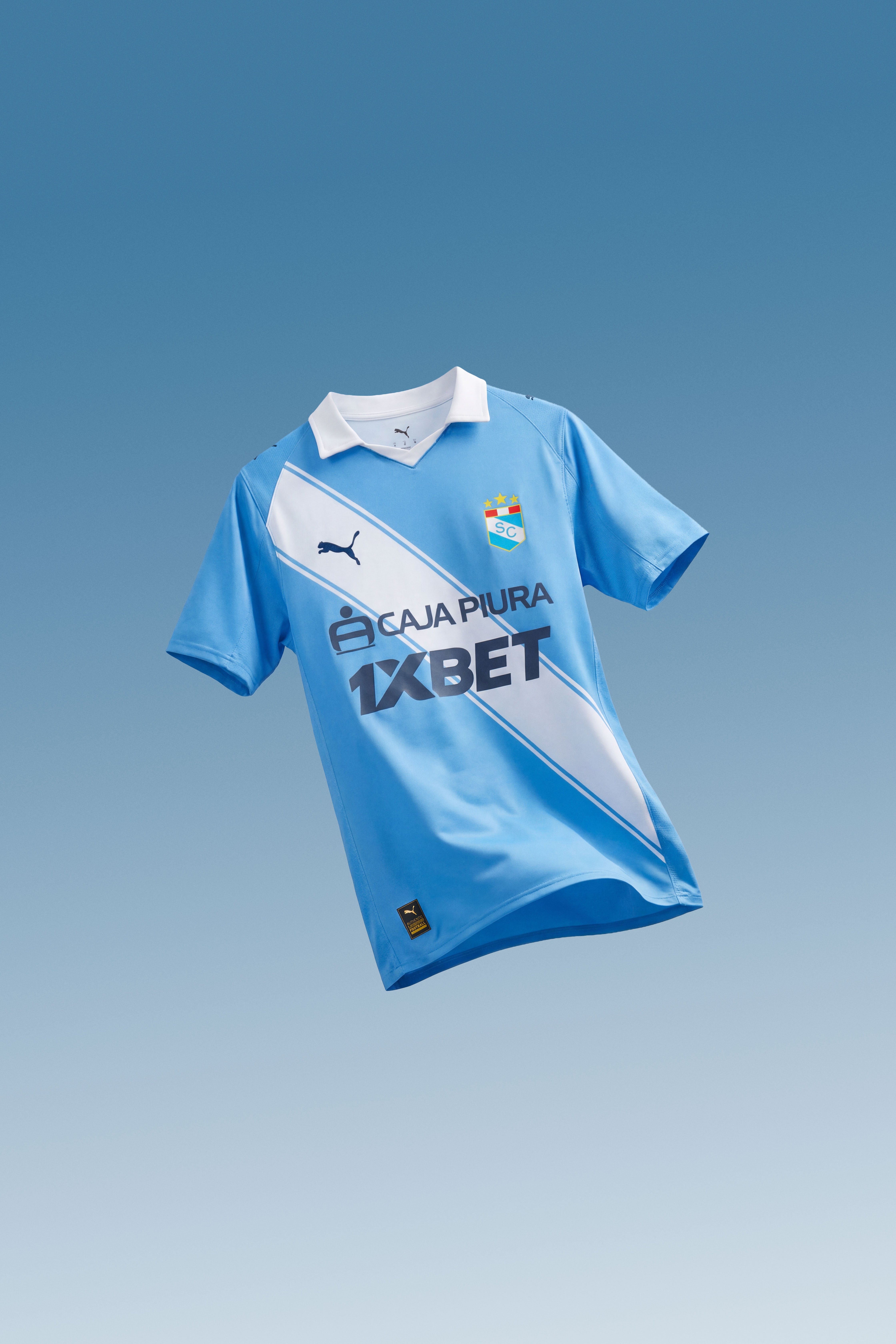 Sporting Cristal presentó su camiseta 'home' versión 2026. (Sporting Cristal)