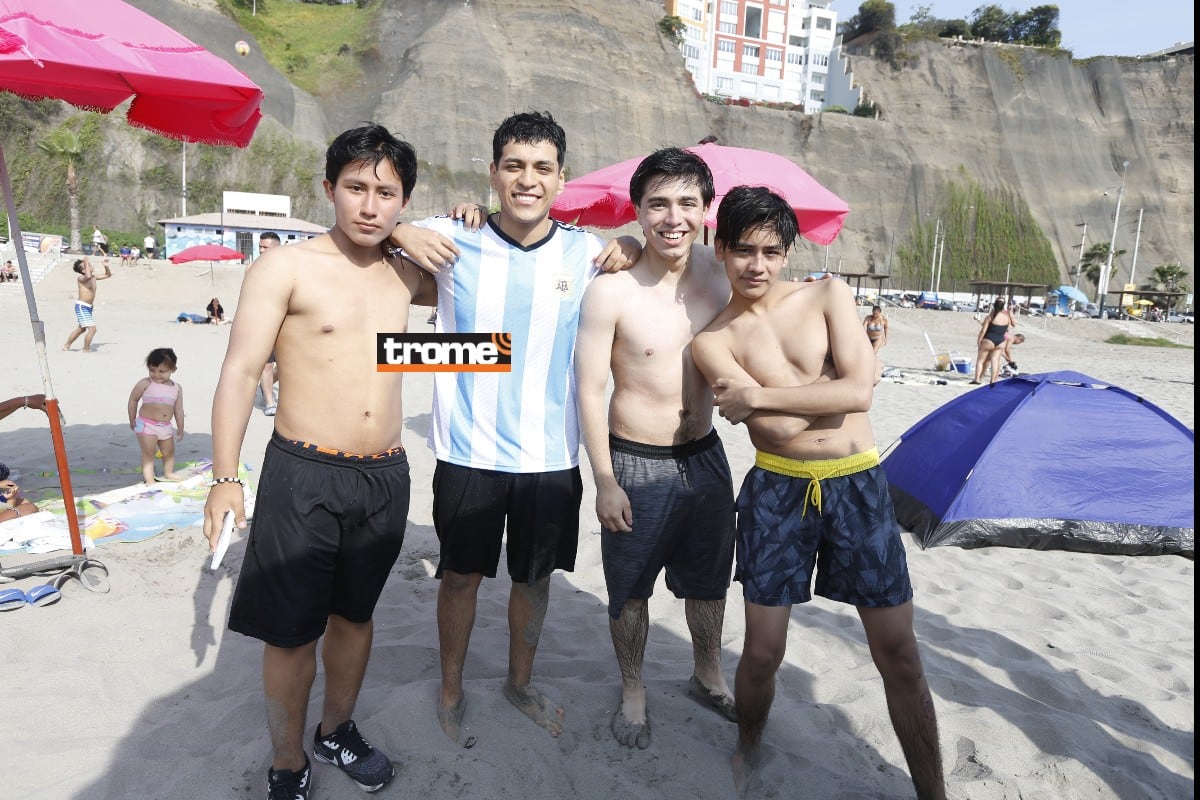 Temperatura empieza a elevarse en Lima y animó a muchos a tener su día playero. (Foto: Violeta Ayasta / Trome).