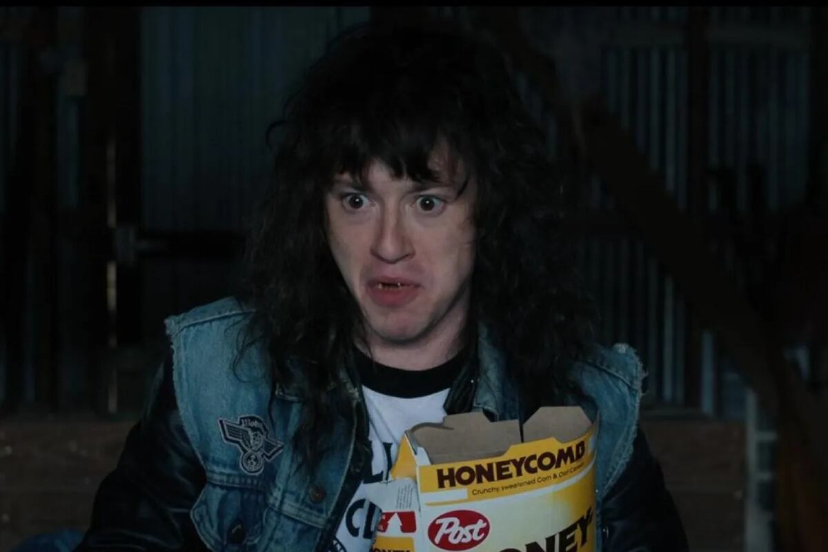 El actor británico Joseph Quinn en el papel de Eddie Munson en "Stranger Things 4" (Foto: Netflix)