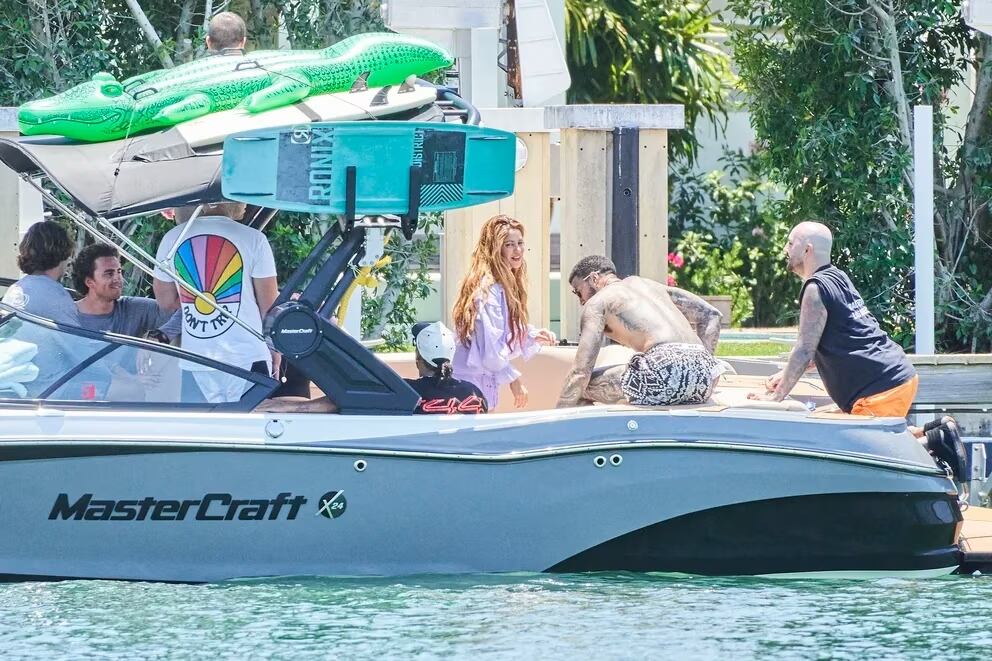 Shakira y su segunda salida con Lewis Hamilton. Foto: Grosby