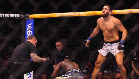 TROME |Noquean a Israel Adensanya (UFC Twitter)