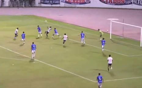 Alianza Lima: Stefano Olaya anota un DESCOMUNAL GOLAZO de chalaca en duelo ante Mannucci | VIDEO