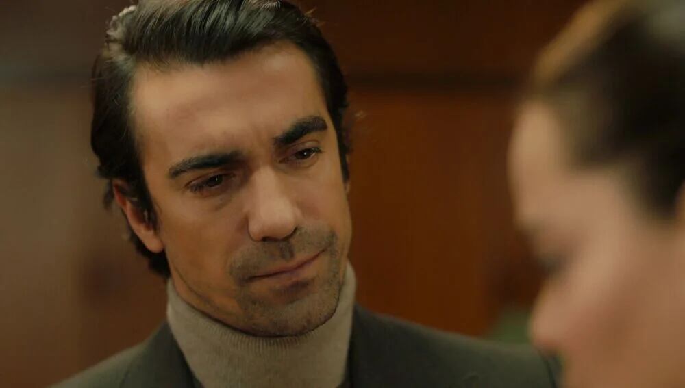 El actor İbrahim Çelikkol como Hakan Gümüşoglu en la telenovela turca "Tierra amarga" (Foto: Tims & B Productions)