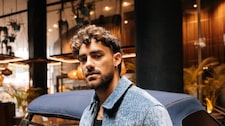 Austin Palao sigue haciendo música y lanza ‘Textos’