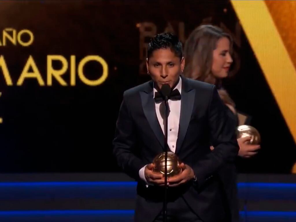 Raúl Ruidíaz supo ganar el Balón de Oro en la Liga MX. (Foto: Captura)