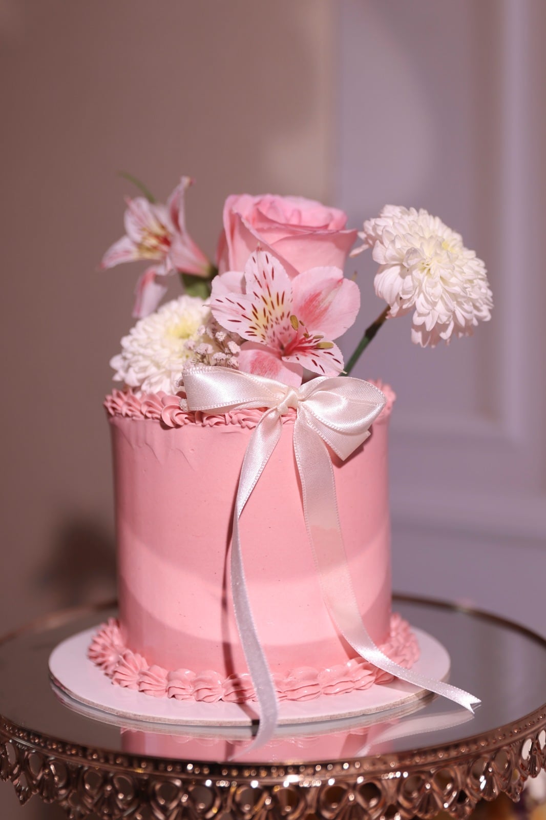 Empezó vendiendo alfajores y hoy tiene una gran variedad de postres. Foto: Joel Alonzo.