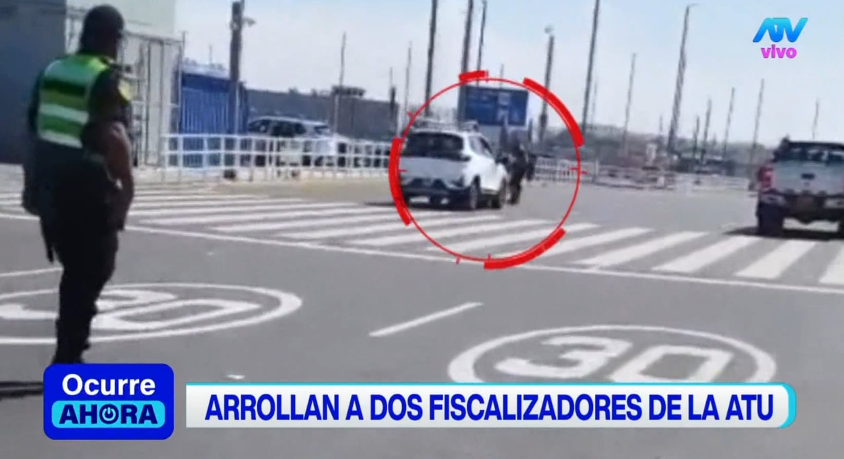 Un policía resultó atropellado durante la fuga tras ser intervenido por un fiscalizador en el Aeropuerto Jorge Chávez.