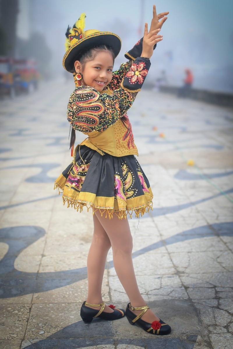Pequeñitos sueñan con bailar en la fiesta de la Candelaria, en Puno. Foto: César Bueno.